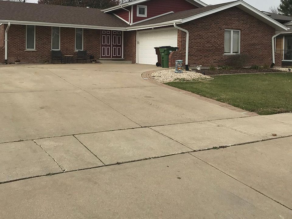 1st image of 17006 Cherry Creek Ave