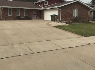 17006 Cherry Creek Ave, Tinley Park, IL 60487