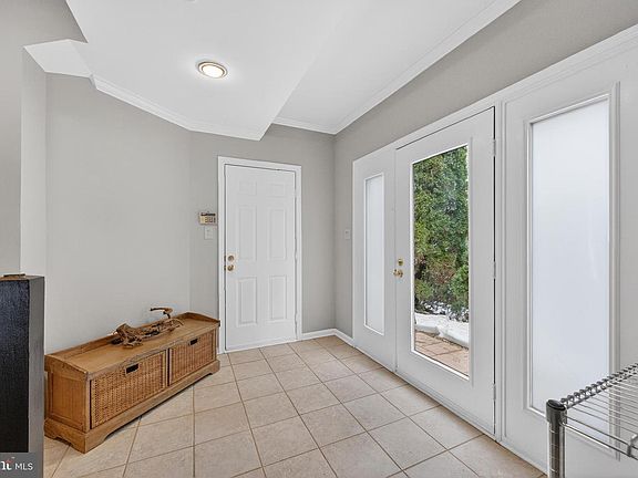 2nd image of 11503 Waterhaven Ct