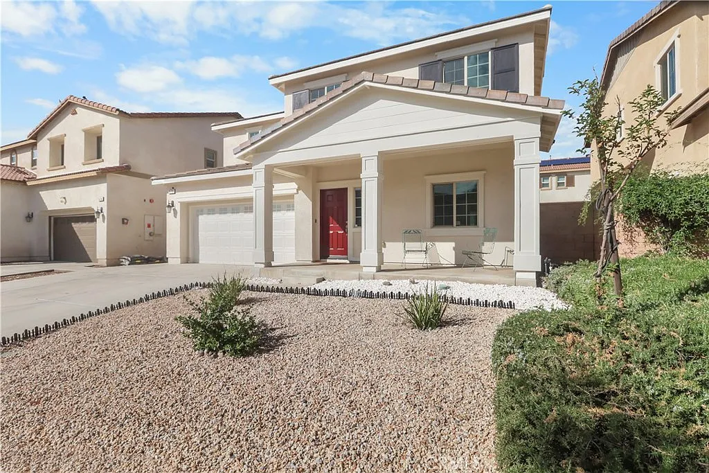 4 bed, 2483 sqft, $7,000 — Photo 1