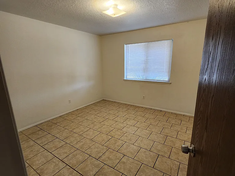 448 Dartmouth Ave #C — Photo 13