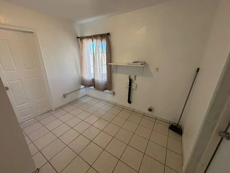 835 S Palm Ave — Photo 16