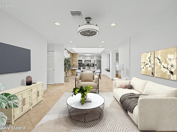 5th image of 1707 W WAYLAND Drive