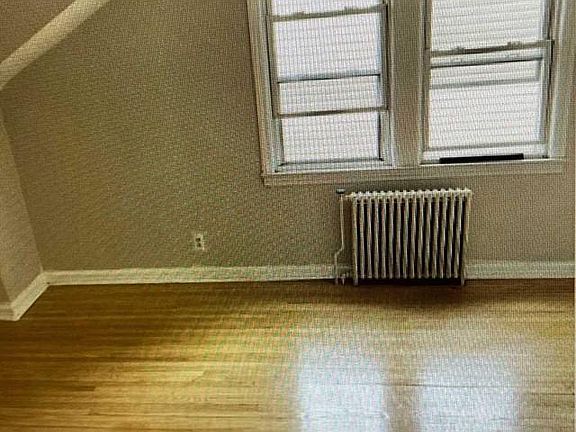 5th image of 95 Lawrence Ave Floor 2