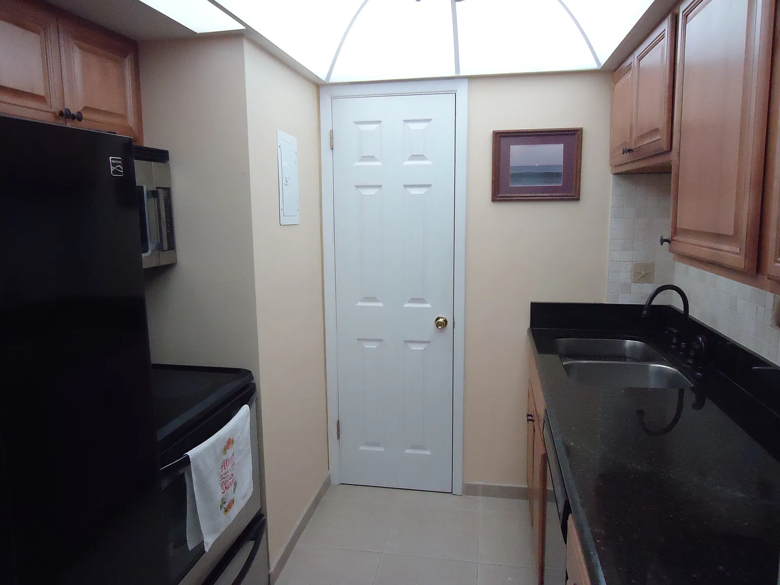 1 bed, 590 sqft, $2,495 — Photo 3