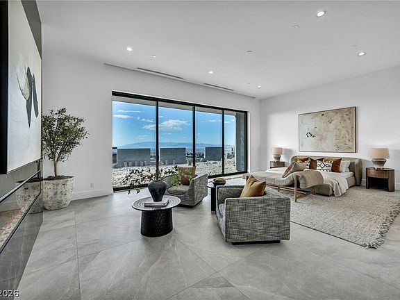 2nd image of 8 Cloudloft Ct