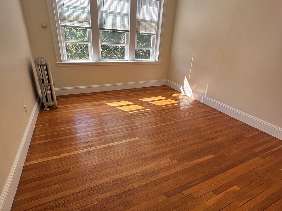 1st image of 41 Wendell St #41
