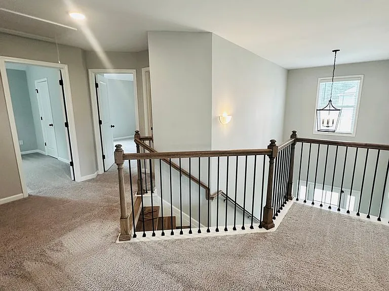 317 Shoshone Cir — Photo 20