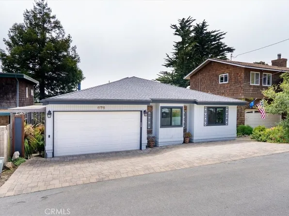676 Canterbury Ln, Cambria, CA 93428