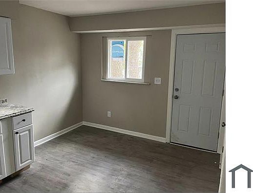 2nd image of 1950 Genessee Ave #1952