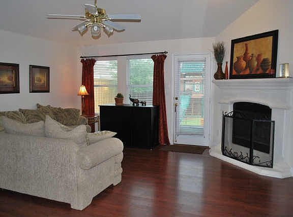 2nd image of 1336 Grass Valley Dr