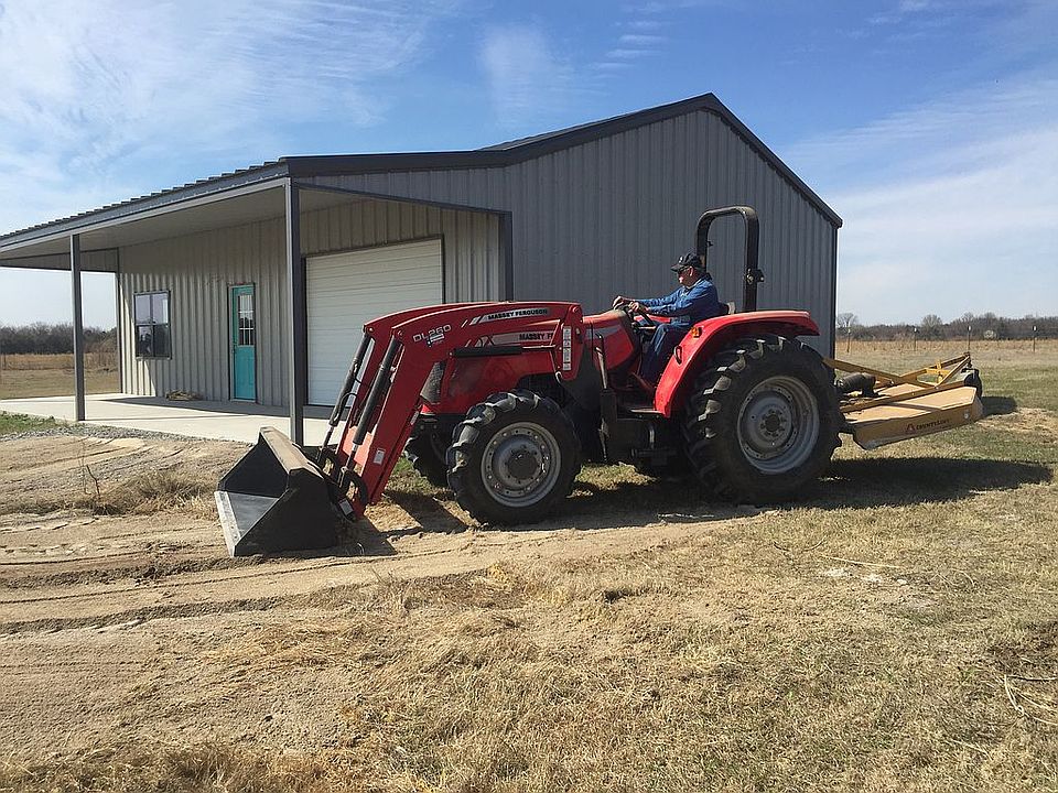 She-shed/barndominum