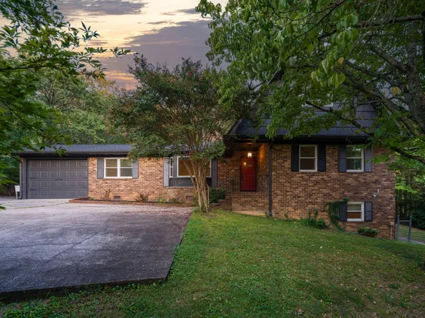 1220 Franklin Dr, Chattanooga, TN 37421