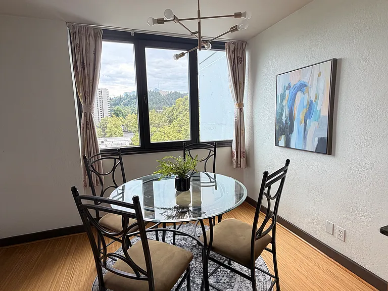111 SW Harrison St #7H — Photo 8