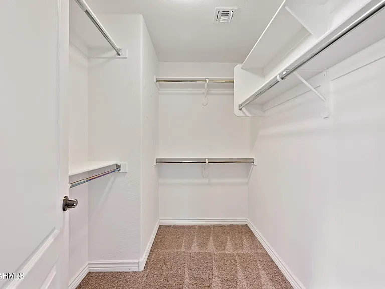 2209 E Hazeltine Way — Photo 19