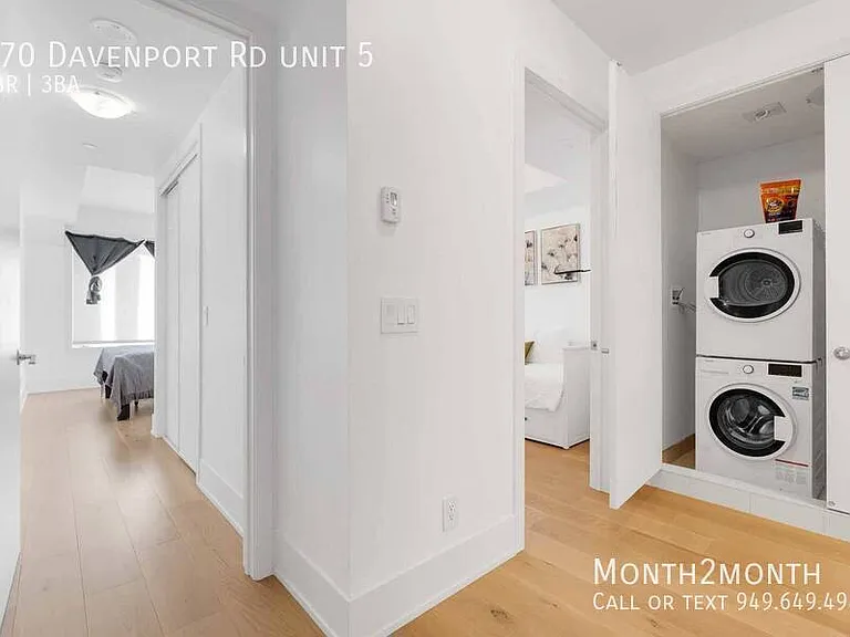 270 Davenport Rd #5 — Photo 31
