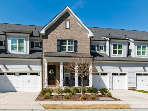 1105 Laurelwood Dr, Durham, NC 27705