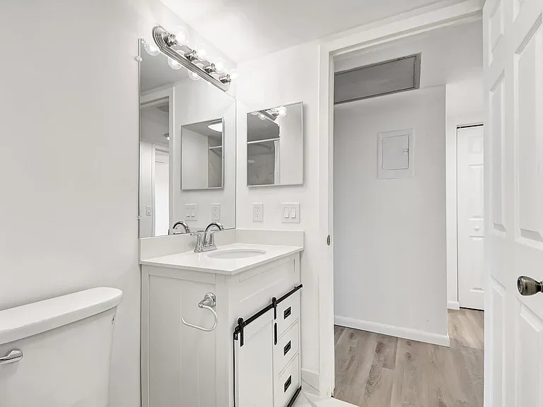 4015 Cornwall Dr #A — Photo 20