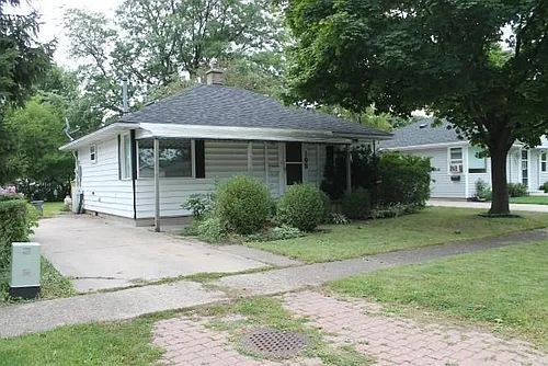 108 Chestnut Ave Photo 1