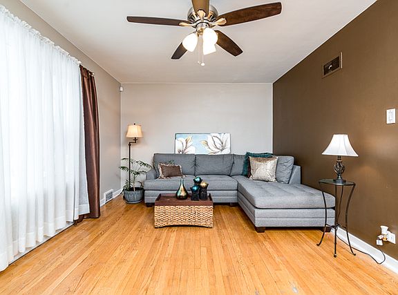 4th image of 1034 Bohland Ave
