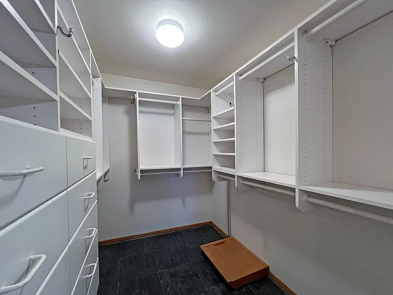 7512 Leif Ericson Dr — Photo 56