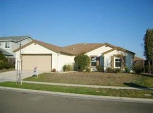 1647 Valley Meadows Dr, Olivehurst, CA 95961