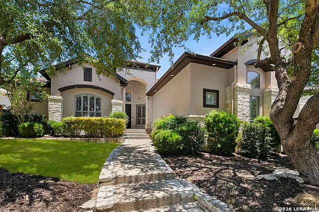 5 bed, 4.5 bath, 4432 sqft, $5,000 — Photo 2