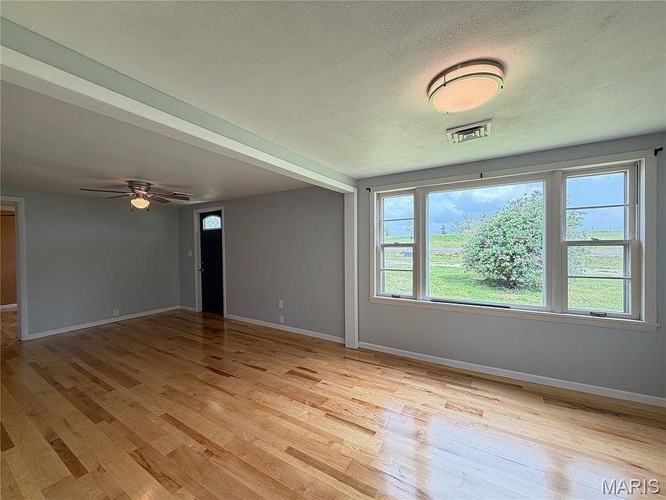 1st image of 5611 Highway E