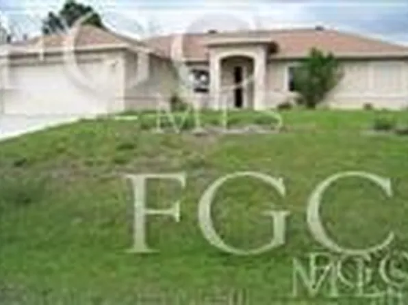 817 Holmes Ave, Lehigh Acres, FL 33936