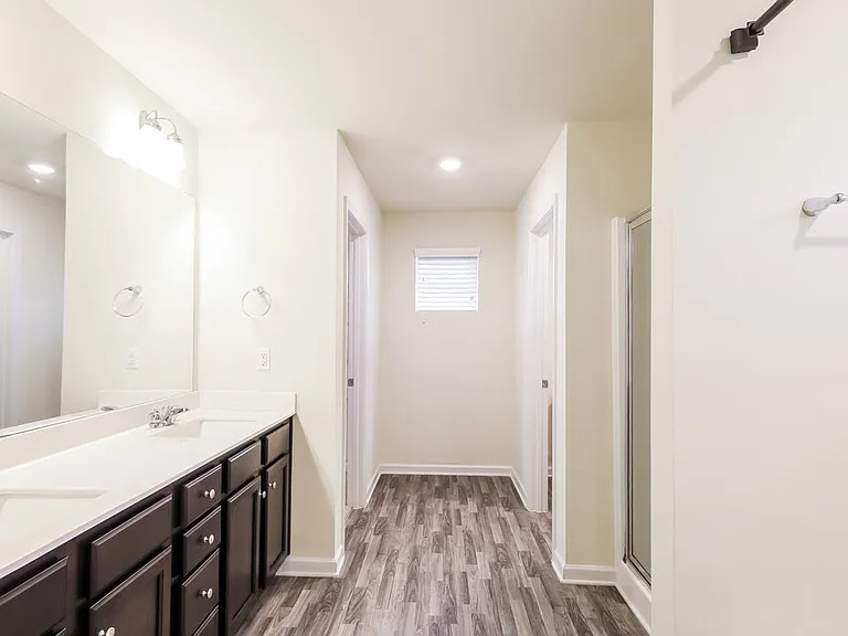 322 Hamilton Pointe Dr — Photo 10