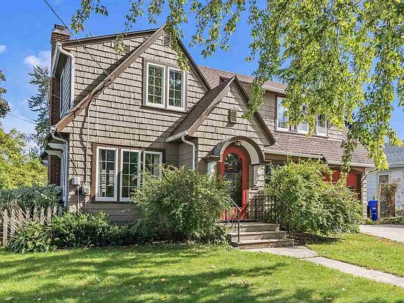 Welcome to 226 N Meade St