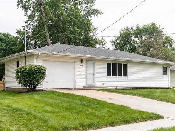 8015 Suncrest Dr, Des Moines, IA 50320