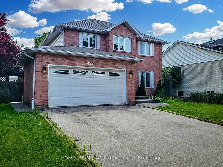 4559 Street Volodymyr Cres — Photo 3