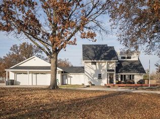 23325 Hall Rd, Sedalia, MO 65301