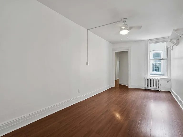 84 Saratoga Ave #3R — Photo 7