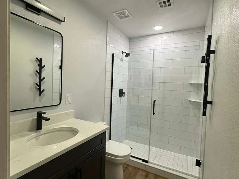 5408 Cunningham Dr — Photo 15