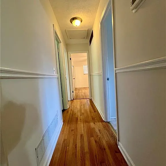 6695 Courtney Dr — Photo 9