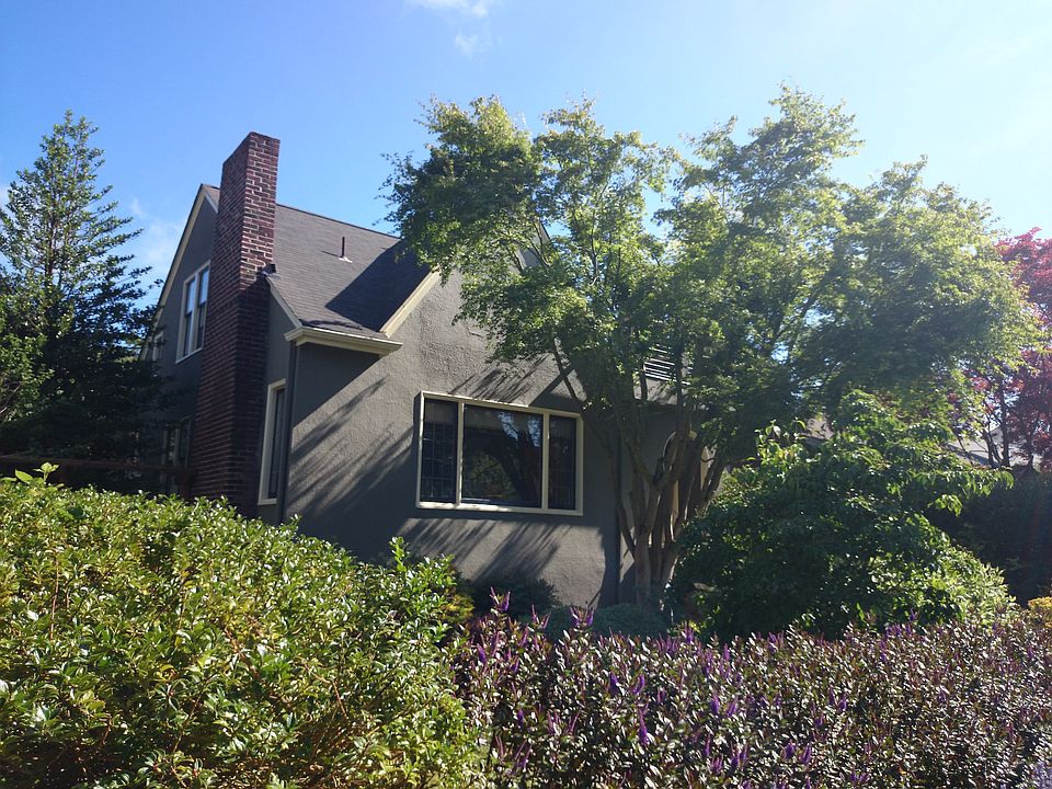 1st image of 862 E Gwinn Pl