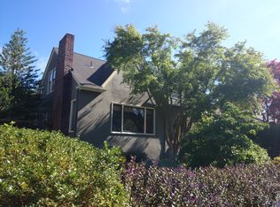 862 E Gwinn Pl, Seattle, WA 98102
