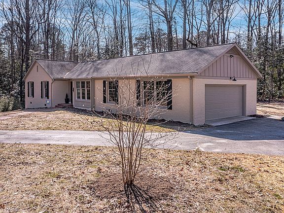4th image of 333 Chesapeake Dr