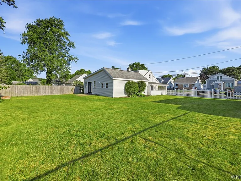 533 Euclid Ave — Photo 9