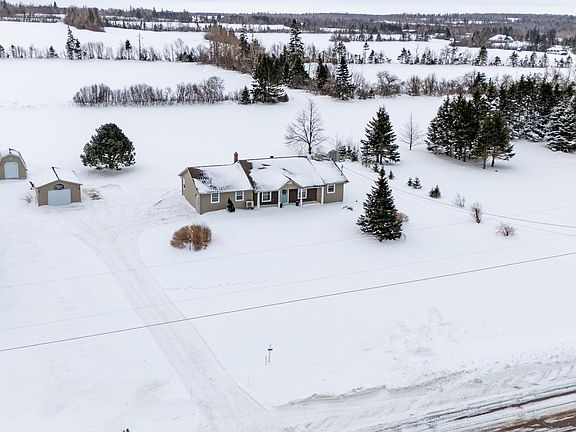 2nd image of 1029 E Suffolk Rd