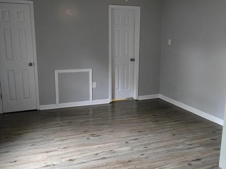 6017 Fox Ridge Dr — Photo 3