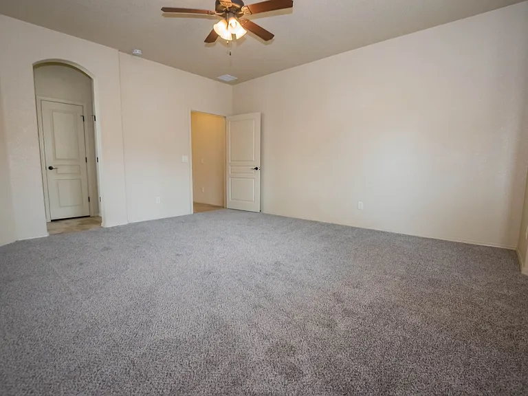 278 Bainbridge Dr — Photo 20
