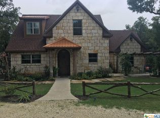 992 Satin Rd, Chilton, TX 76632