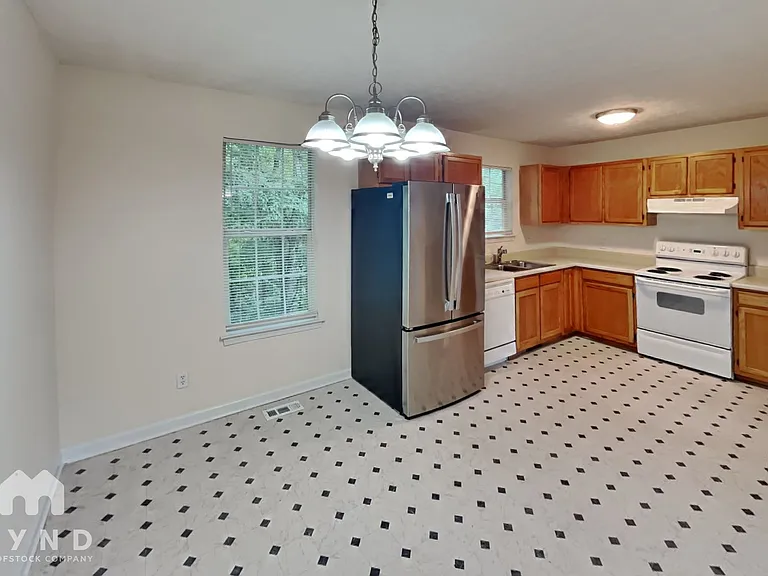 3726 James Ed Rd — Photo 7