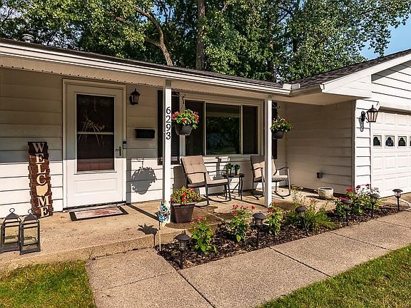 2nd image of 6293 Cumberland Dr