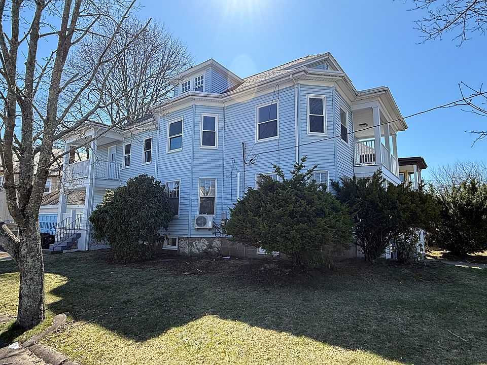 1st image of 68 Ash St #2