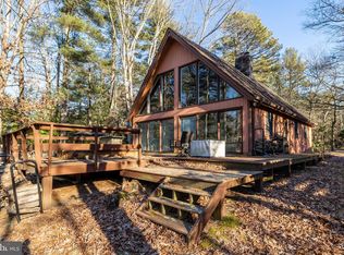 9 Pine Rd, Medford, NJ 08055