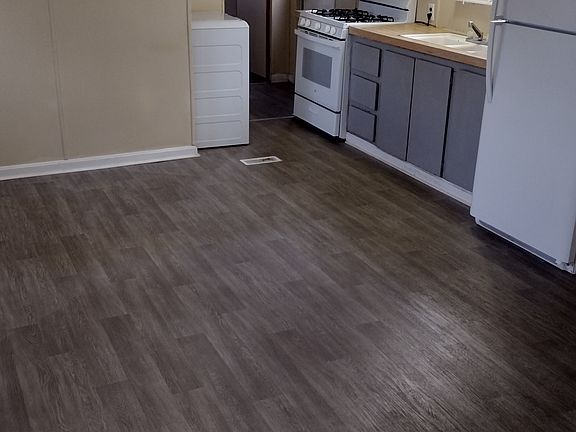 3rd image of 600 Stephen St #33